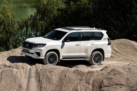 Рестайлинг Land Cruiser Prado 2020+